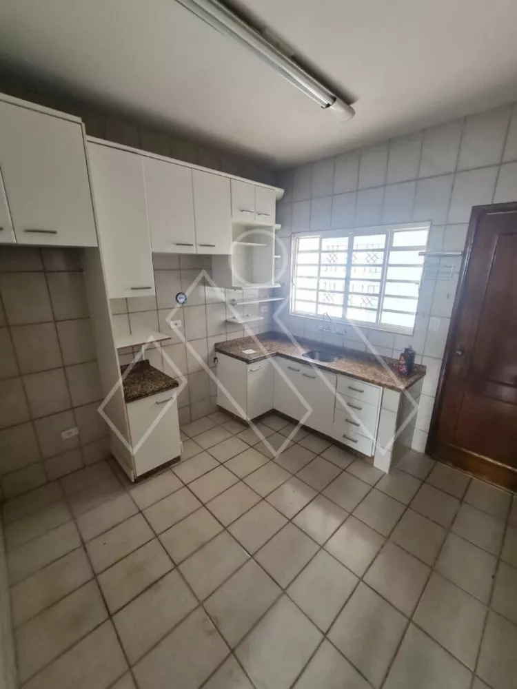 Casa à venda com 3 quartos, 166m² - Foto 9