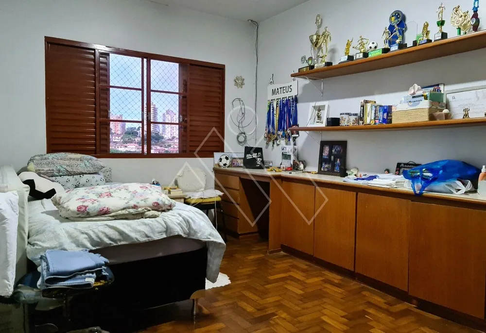 Casa, 4 quartos, 226 m² - Foto 10