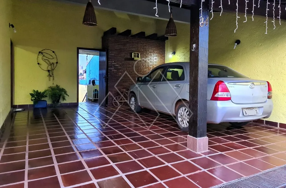 Casa, 4 quartos, 226 m² - Foto 2