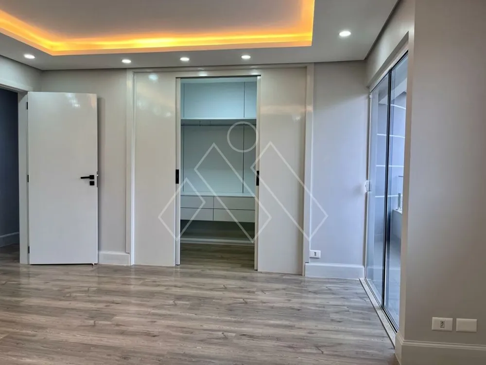Casa, 3 quartos, 300 m² - Foto 1