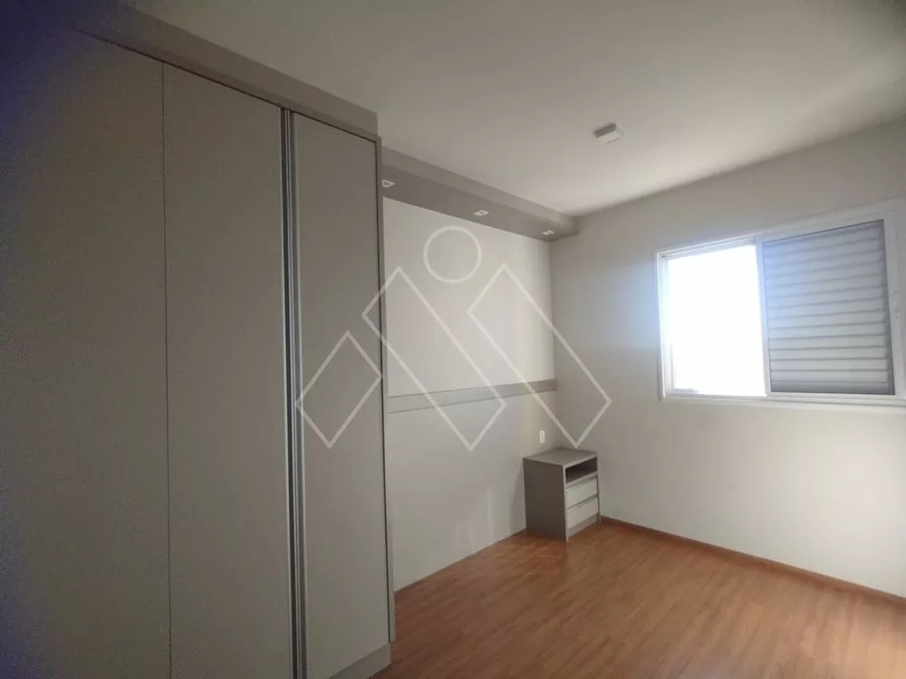 Apartamento à venda com 2 quartos, 55m² - Foto 3