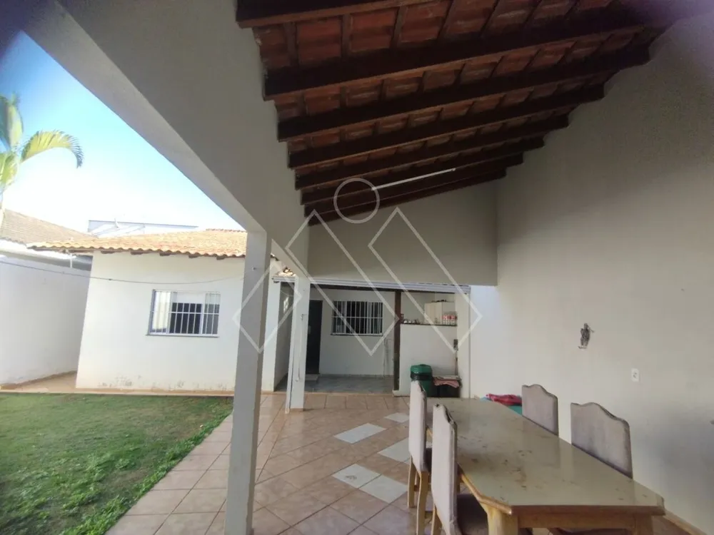 Casa, 3 quartos, 200 m² - Foto 3