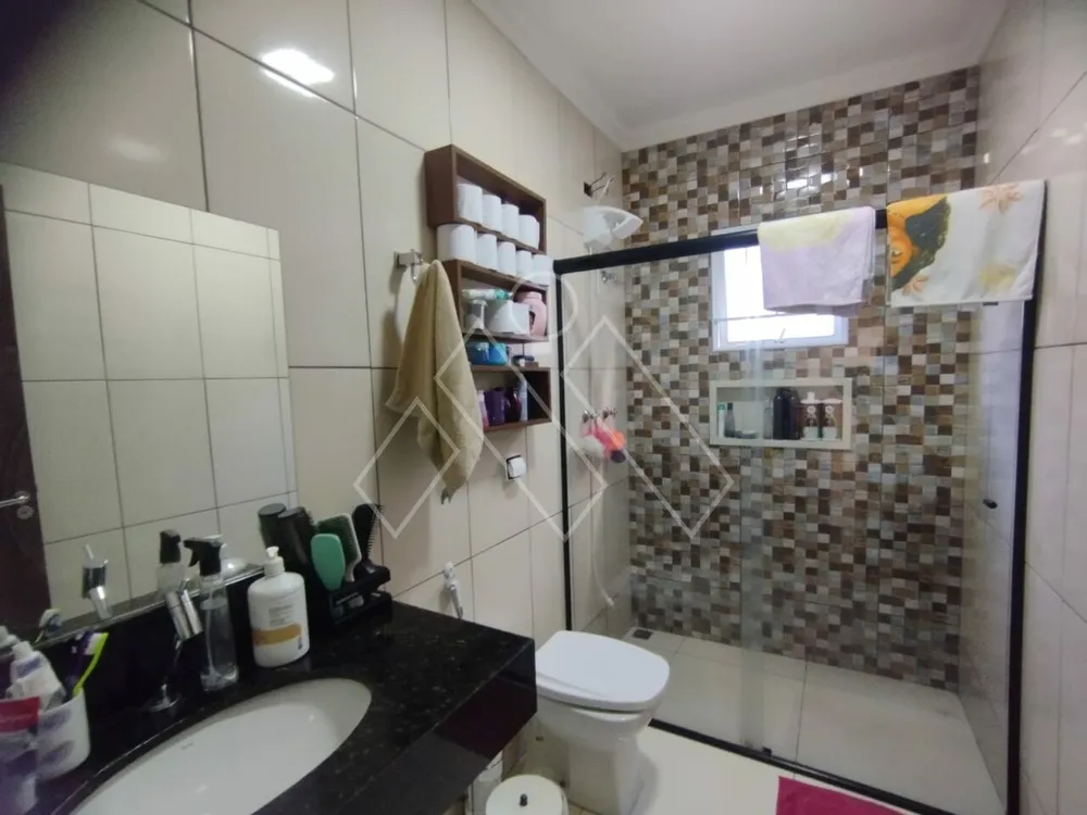 Casa, 3 quartos, 200 m² - Foto 1