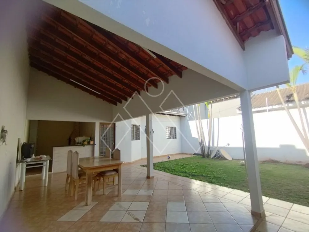 Casa, 3 quartos, 200 m² - Foto 11