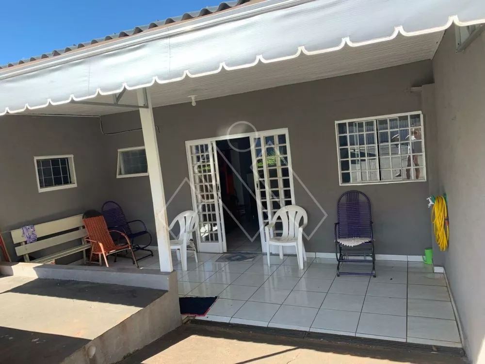 Casa à venda e temporada com 3 quartos, 80m² - Foto 1