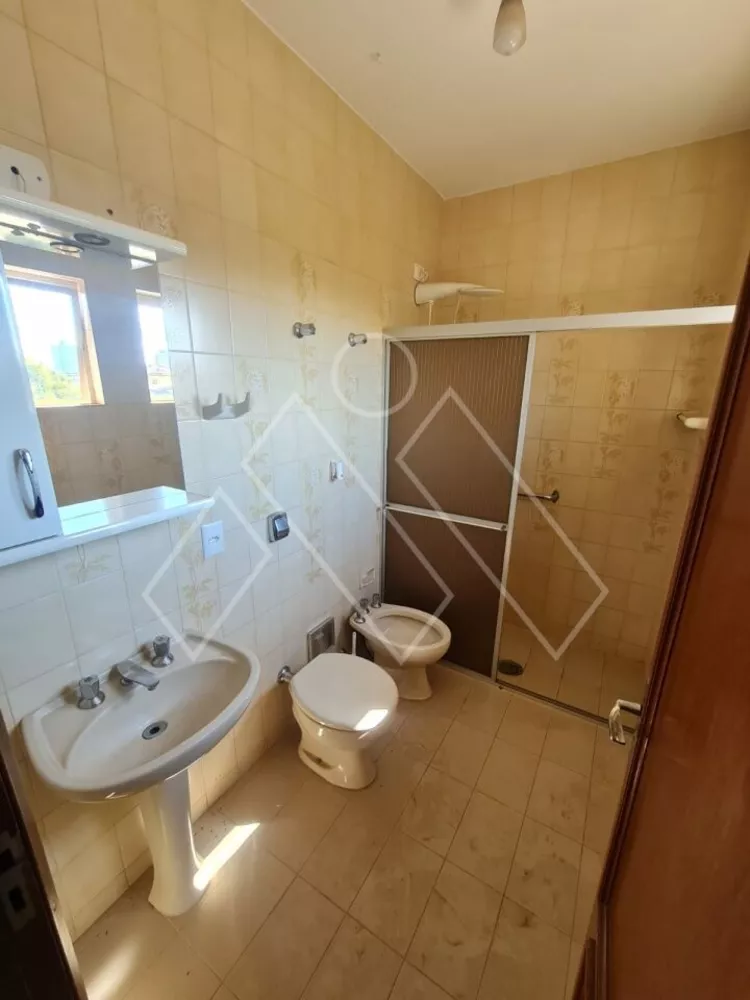 Casa à venda com 4 quartos, 209m² - Foto 13