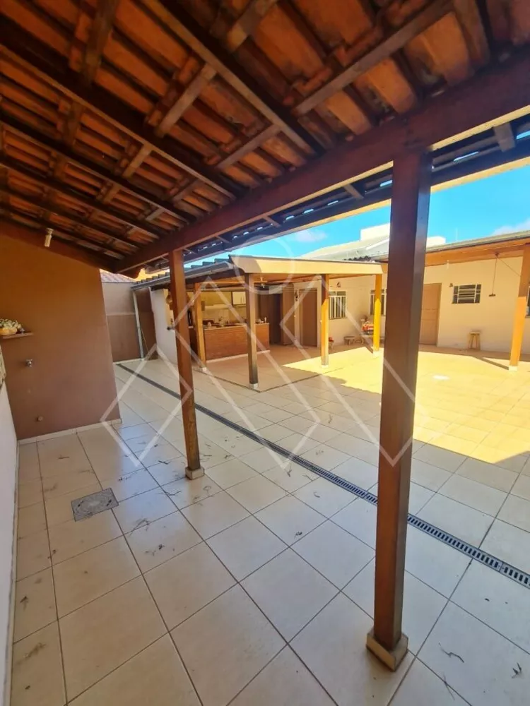 Casa à venda com 4 quartos, 209m² - Foto 22