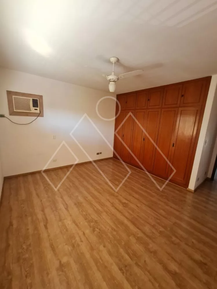 Casa à venda com 4 quartos, 209m² - Foto 10