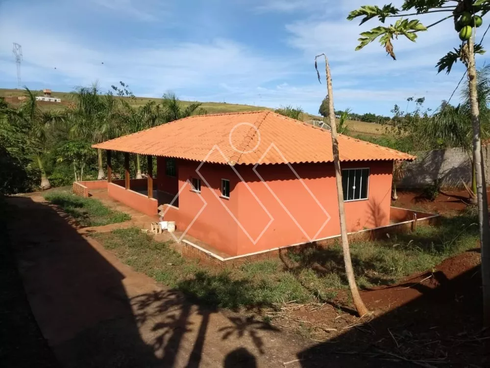 Chácara à venda com 3 quartos, 1700m² - Foto 1