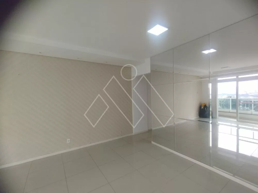 Apartamento para alugar com 3 quartos, 106m² - Foto 2