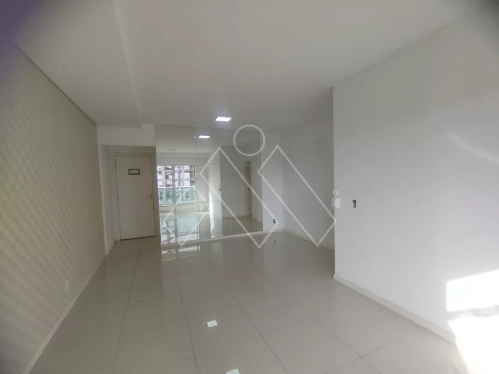 Apartamento para alugar com 3 quartos, 106m² - Foto 3