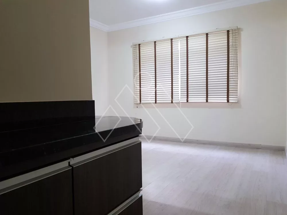 Apartamento para alugar com 3 quartos, 67m² - Foto 2