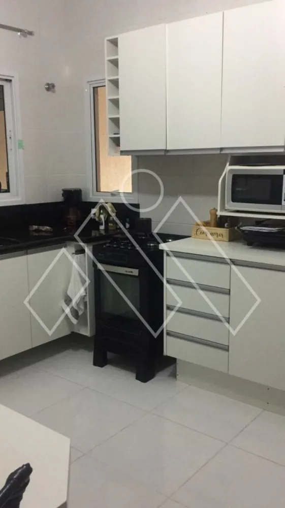Casa, 4 quartos, 121 m² - Foto 2