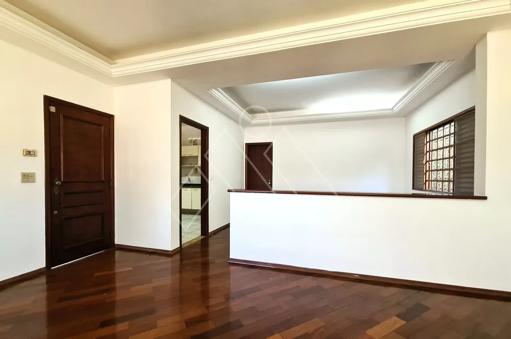 Casa à venda com 2 quartos, 103m² - Foto 4