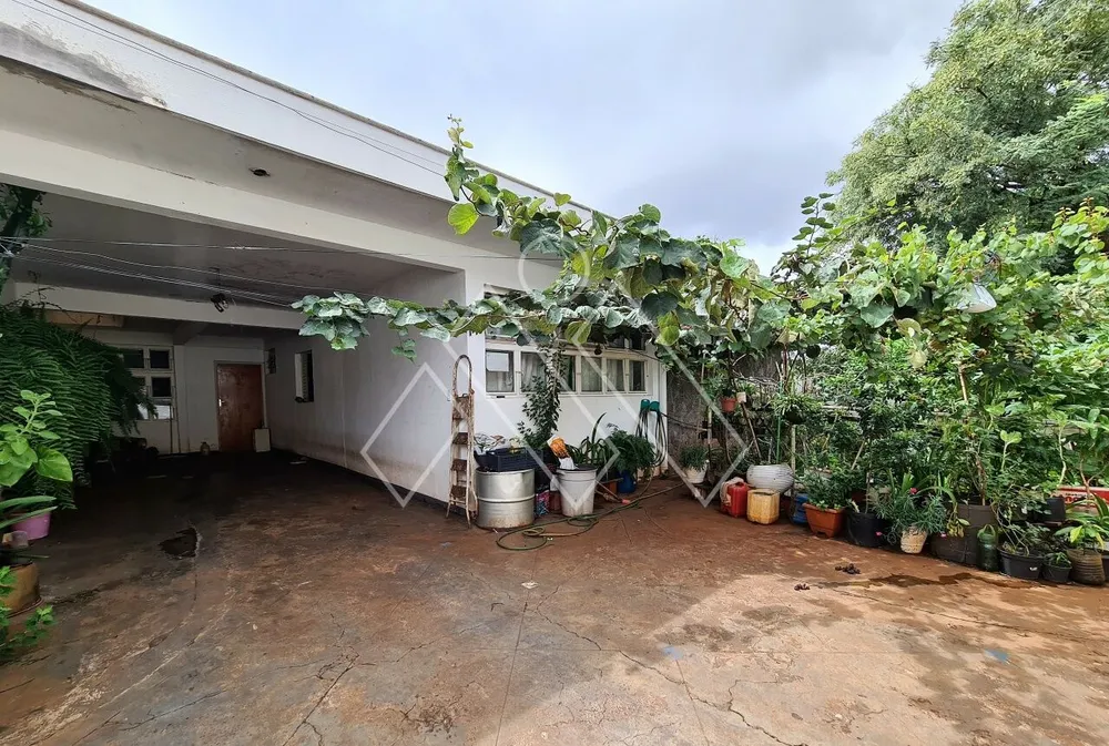 Casa, 4 quartos, 254 m² - Foto 1