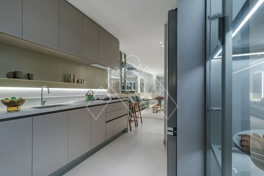 Apartamento, 3 quartos, 121 m² - Foto 2