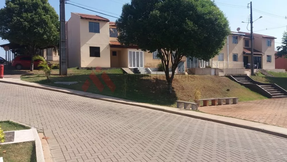 Casa de Condomínio à venda com 3 quartos, 57m² - Foto 2