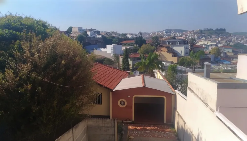 Casa, 3 quartos, 205 m² - Foto 2