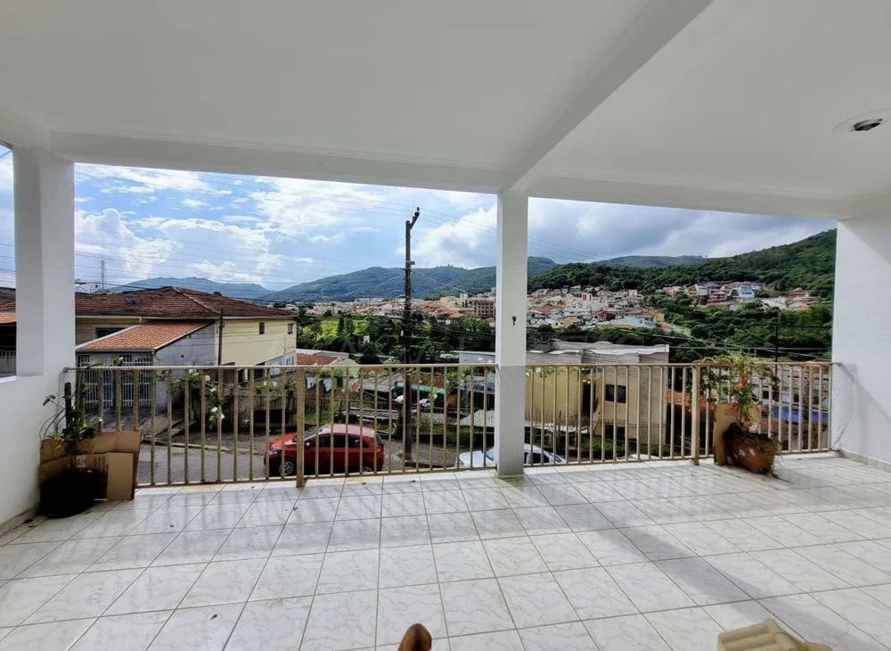 Casa, 3 quartos, 220 m² - Foto 3