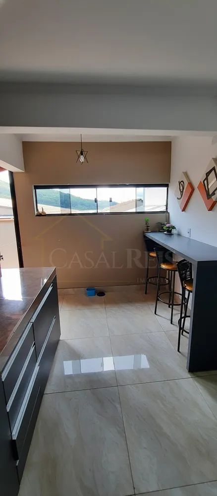 Casa, 3 quartos, 200 m² - Foto 4