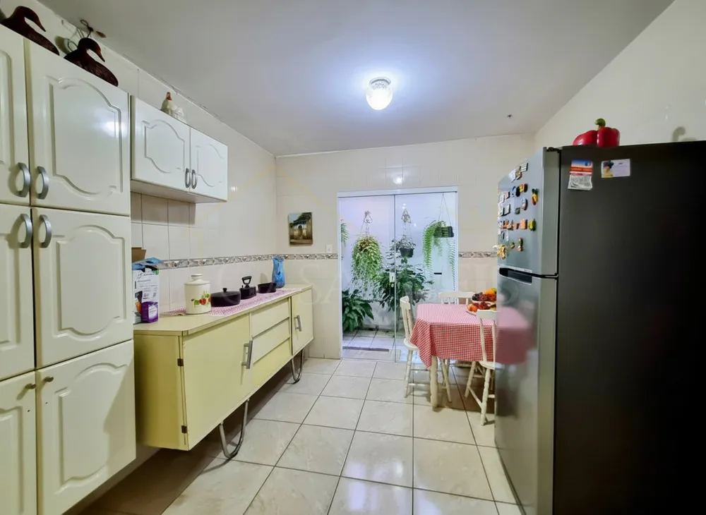 Casa, 3 quartos, 225 m² - Foto 5