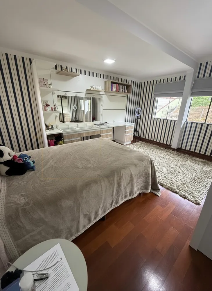 Casa, 3 quartos, 313 m² - Foto 8