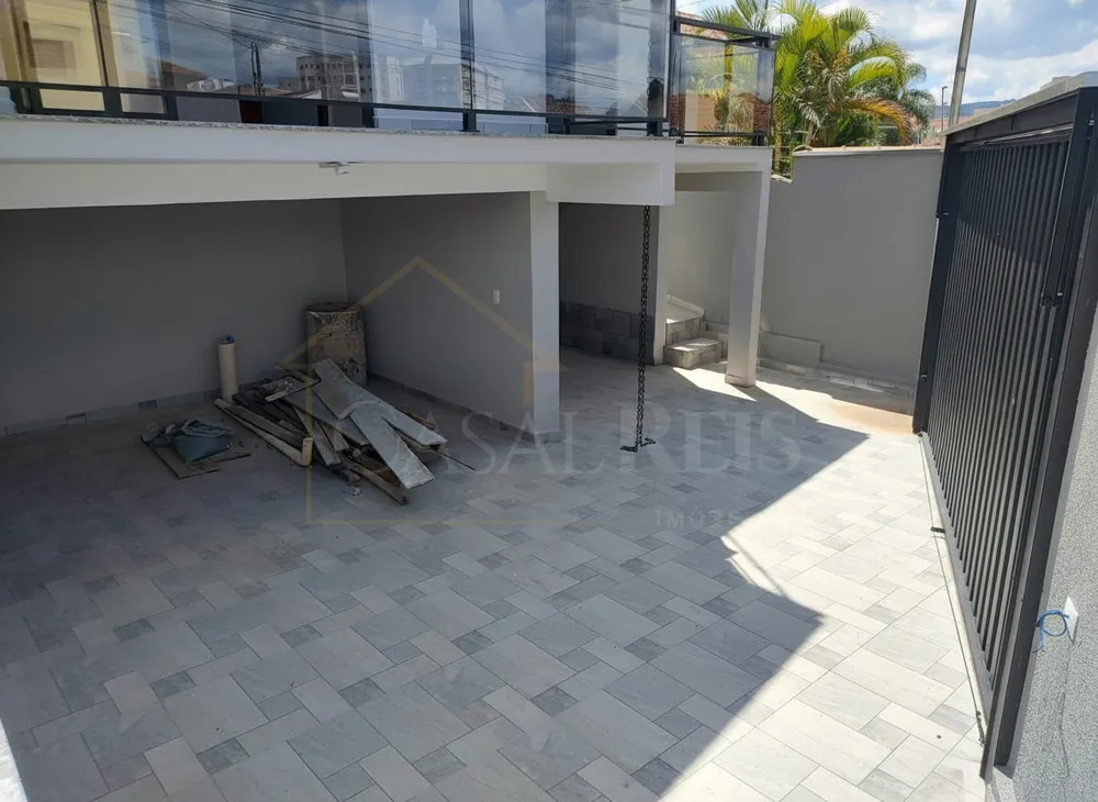 Casa, 3 quartos, 132 m² - Foto 2