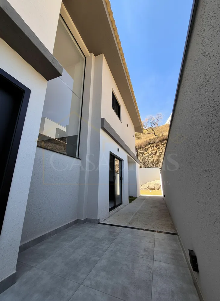 Casa, 3 quartos, 186 m² - Foto 2
