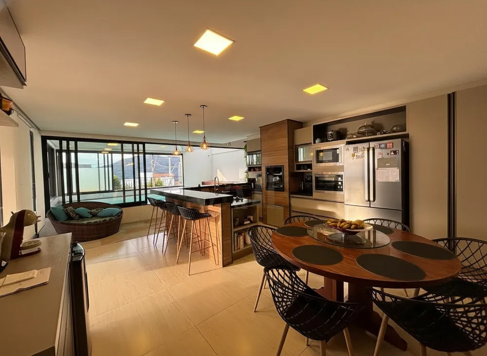 Casa, 4 quartos, 450 m² - Foto 3