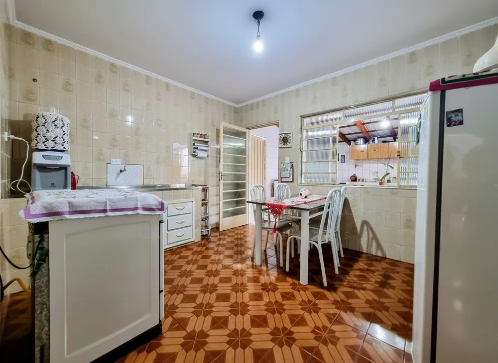 Casa, 3 quartos, 260 m² - Foto 6