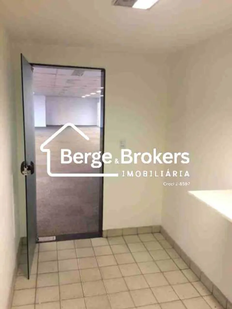 Sala-Conjunto, 969 m² - Foto 17