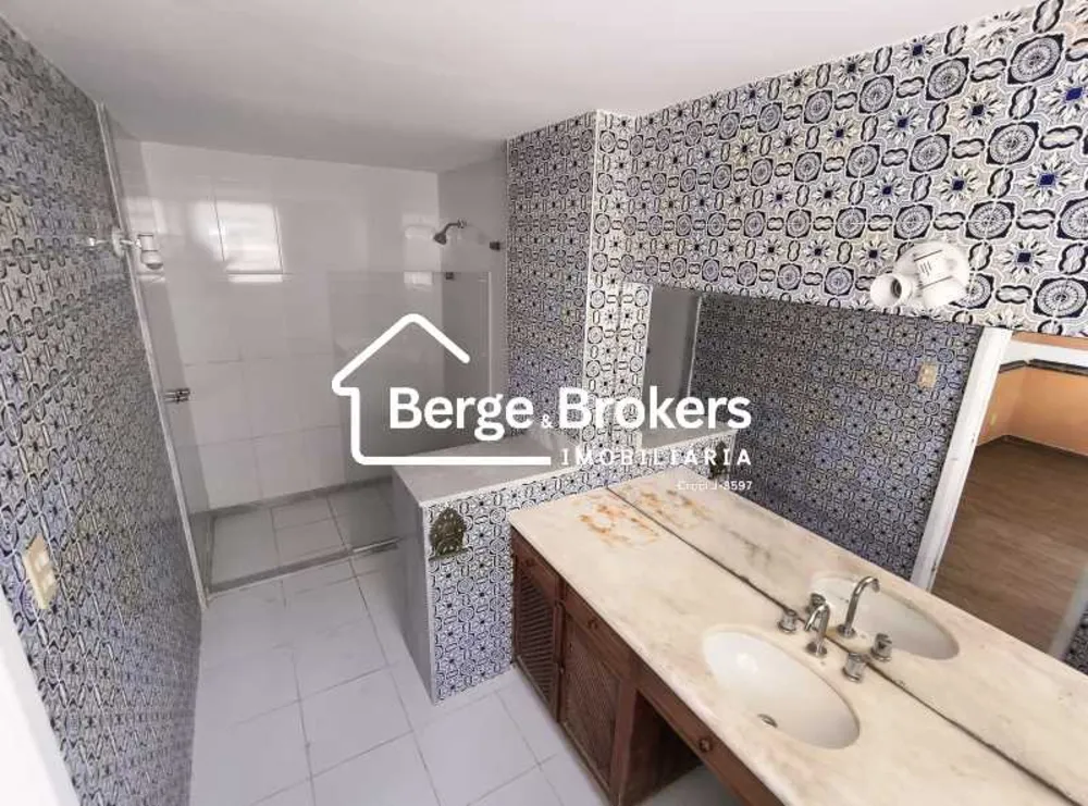 Casa, 3 quartos, 236 m² - Foto 28