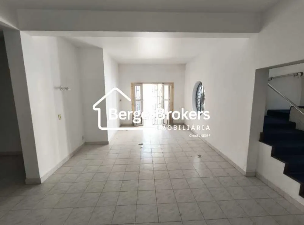 Casa, 3 quartos, 236 m² - Foto 47