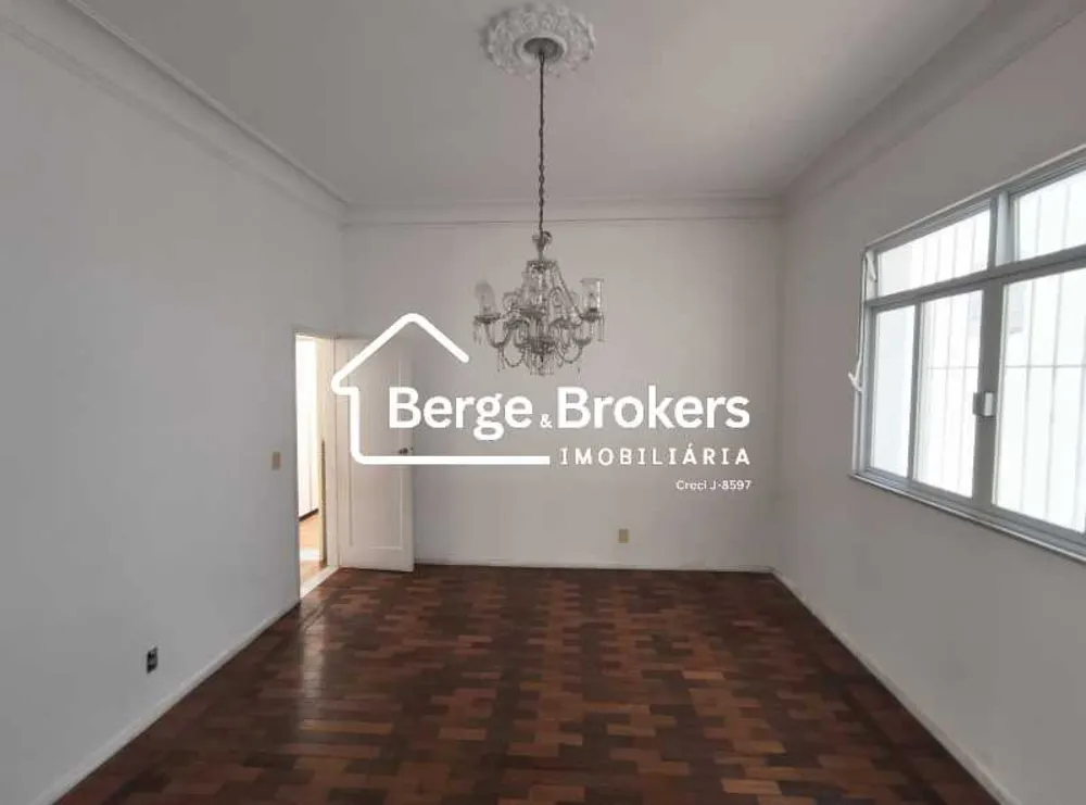 Casa, 3 quartos, 236 m² - Foto 13
