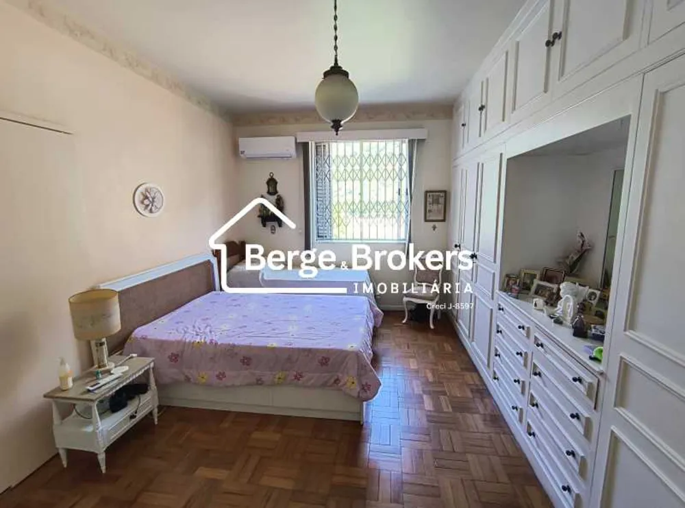 Casa, 5 quartos, 270 m² - Foto 31