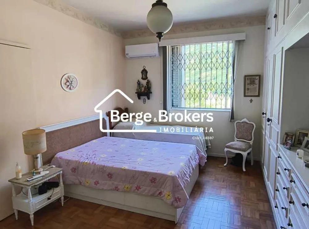 Casa, 5 quartos, 270 m² - Foto 32
