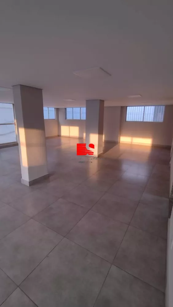 Cobertura à venda com 4 quartos, 220m² - Foto 3