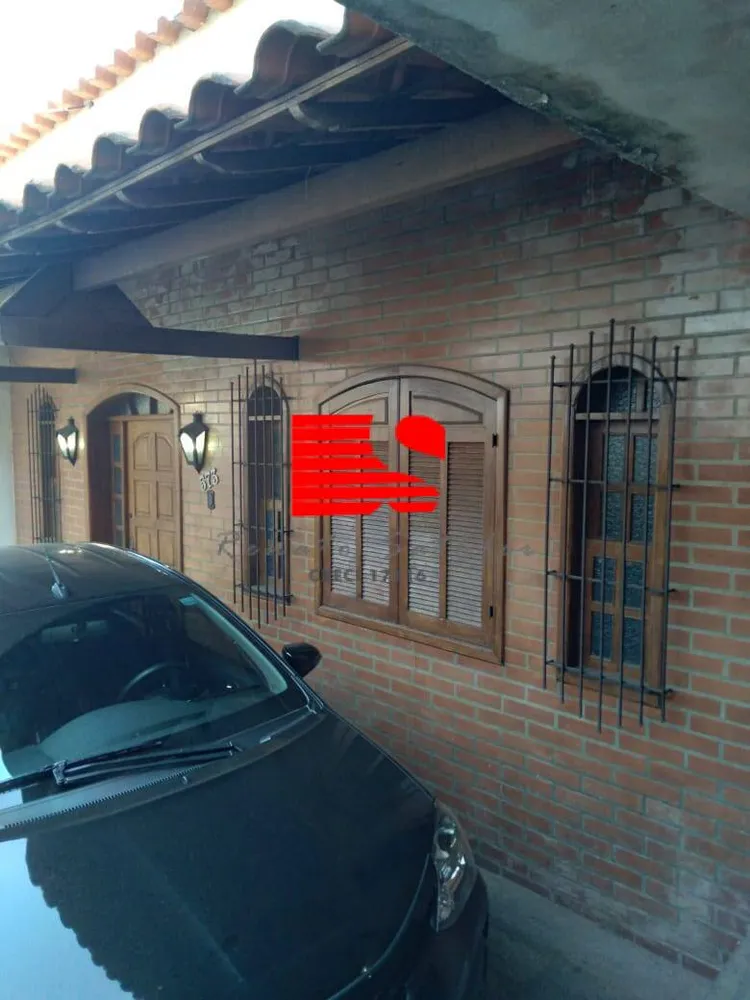 Casa, 4 quartos, 221 m² - Foto 1