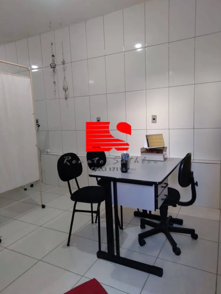 Casa, 4 quartos, 221 m² - Foto 3