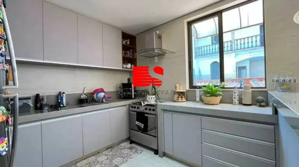 Casa, 5 quartos, 279 m² - Foto 2