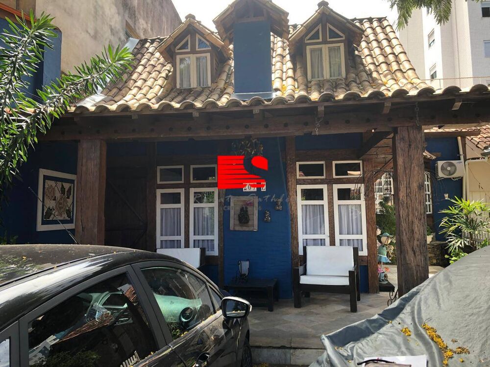 Casa à venda com 3 quartos, 150m² - Foto 2