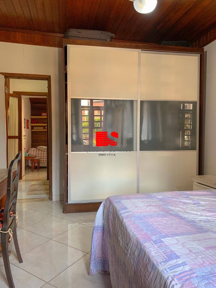 Casa à venda com 3 quartos, 150m² - Foto 3