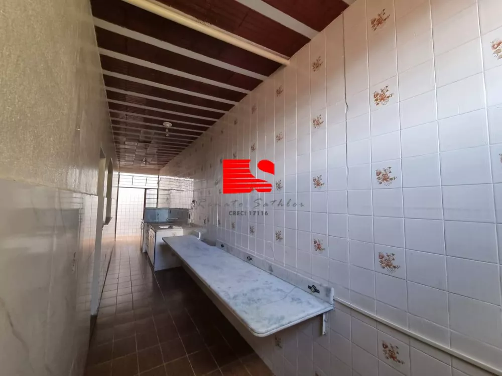 Casa para alugar com 3 quartos, 80m² - Foto 11