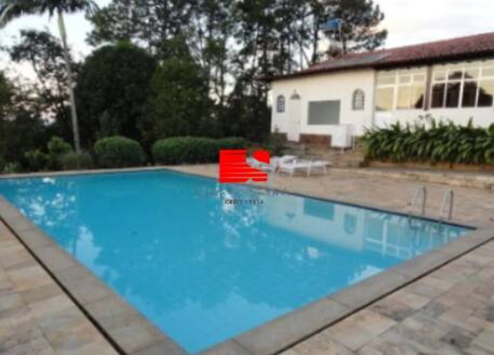 Casa, 5 quartos, 3662 m² - Foto 1