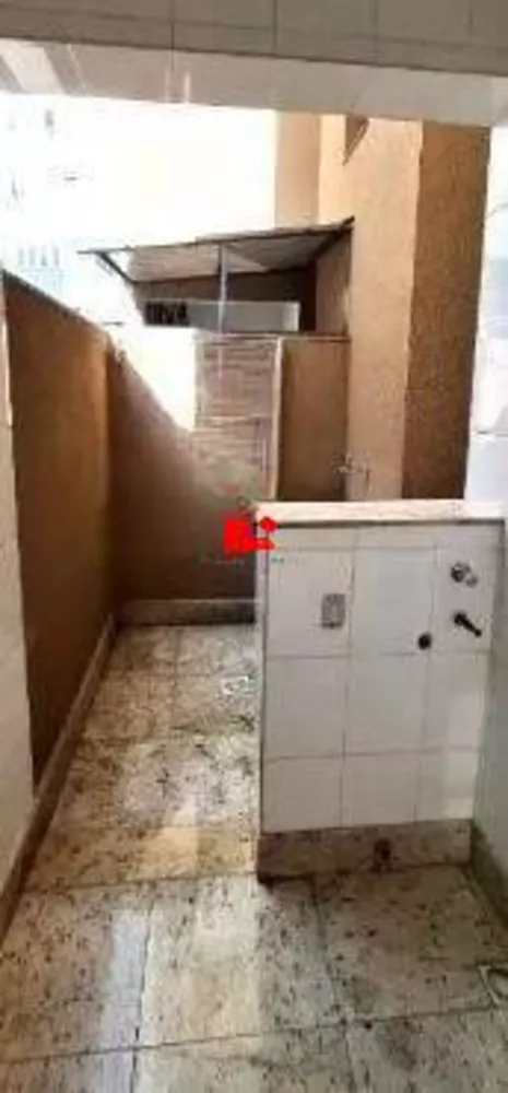 Apartamento à venda com 3 quartos, 85m² - Foto 12