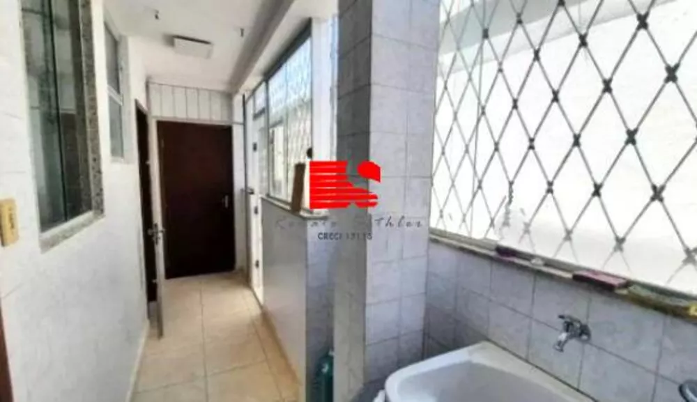 Apartamento à venda com 3 quartos, 170m² - Foto 2