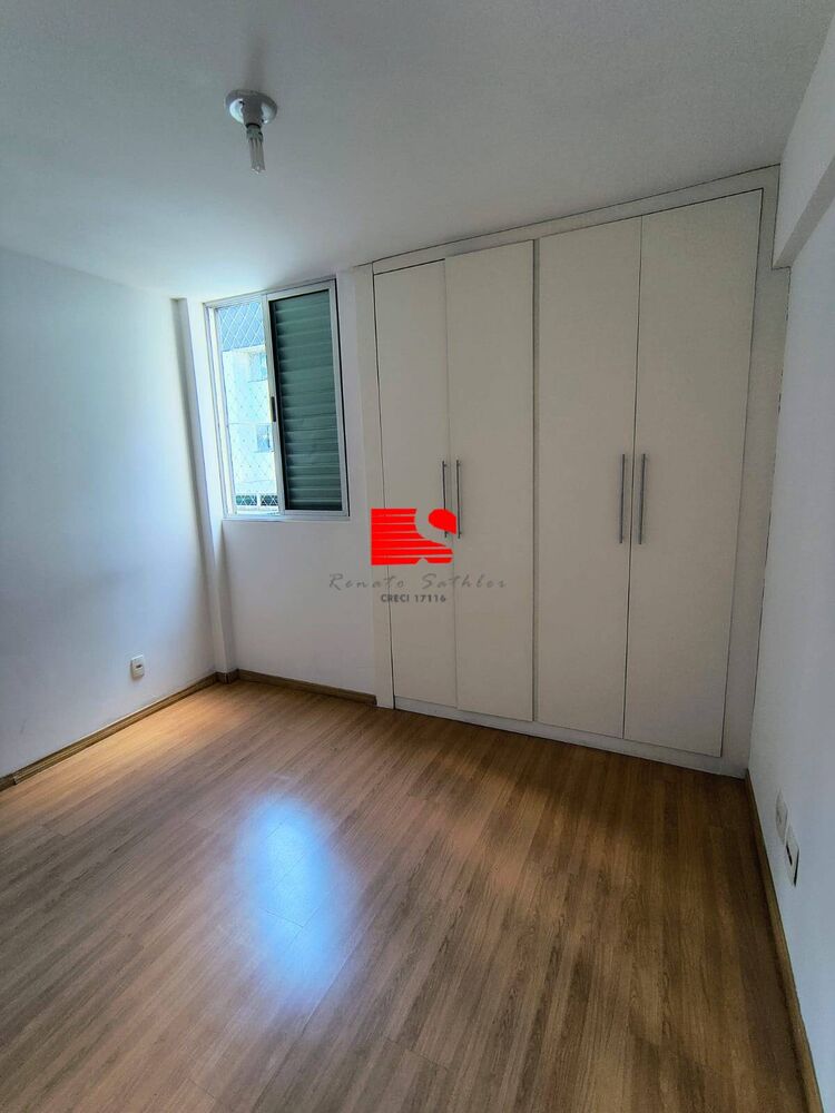 Apartamento para alugar com 3 quartos, 74m² - Foto 3