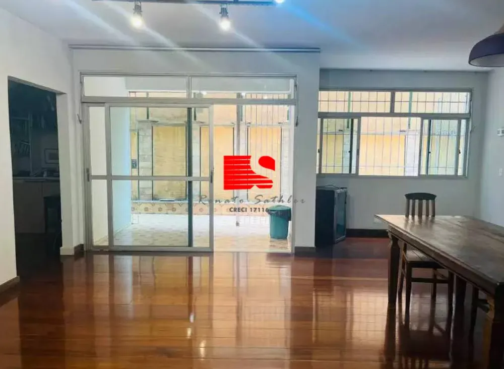 Apartamento, 4 quartos, 240 m² - Foto 1
