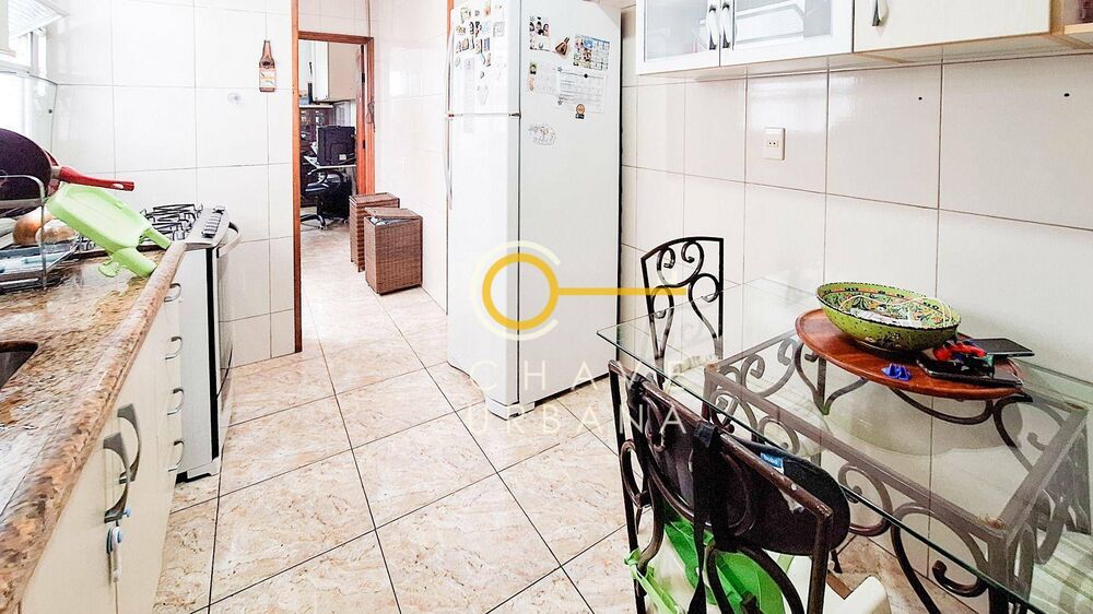 Apartamento à venda com 3 quartos, 141m² - Foto 17