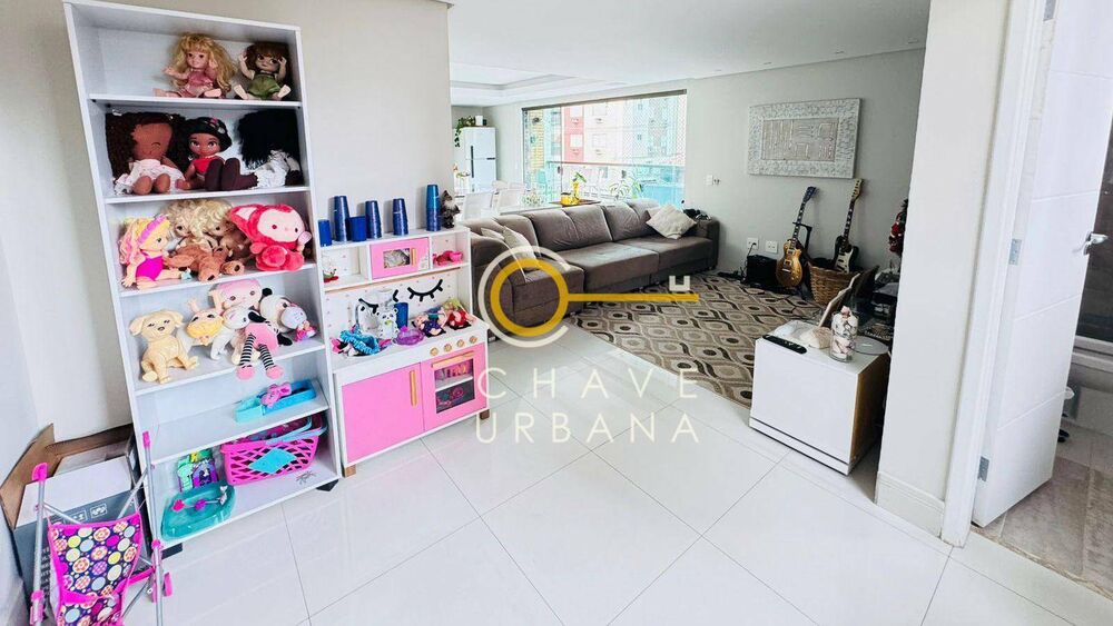 Casa à venda com 3 quartos, 170m² - Foto 4